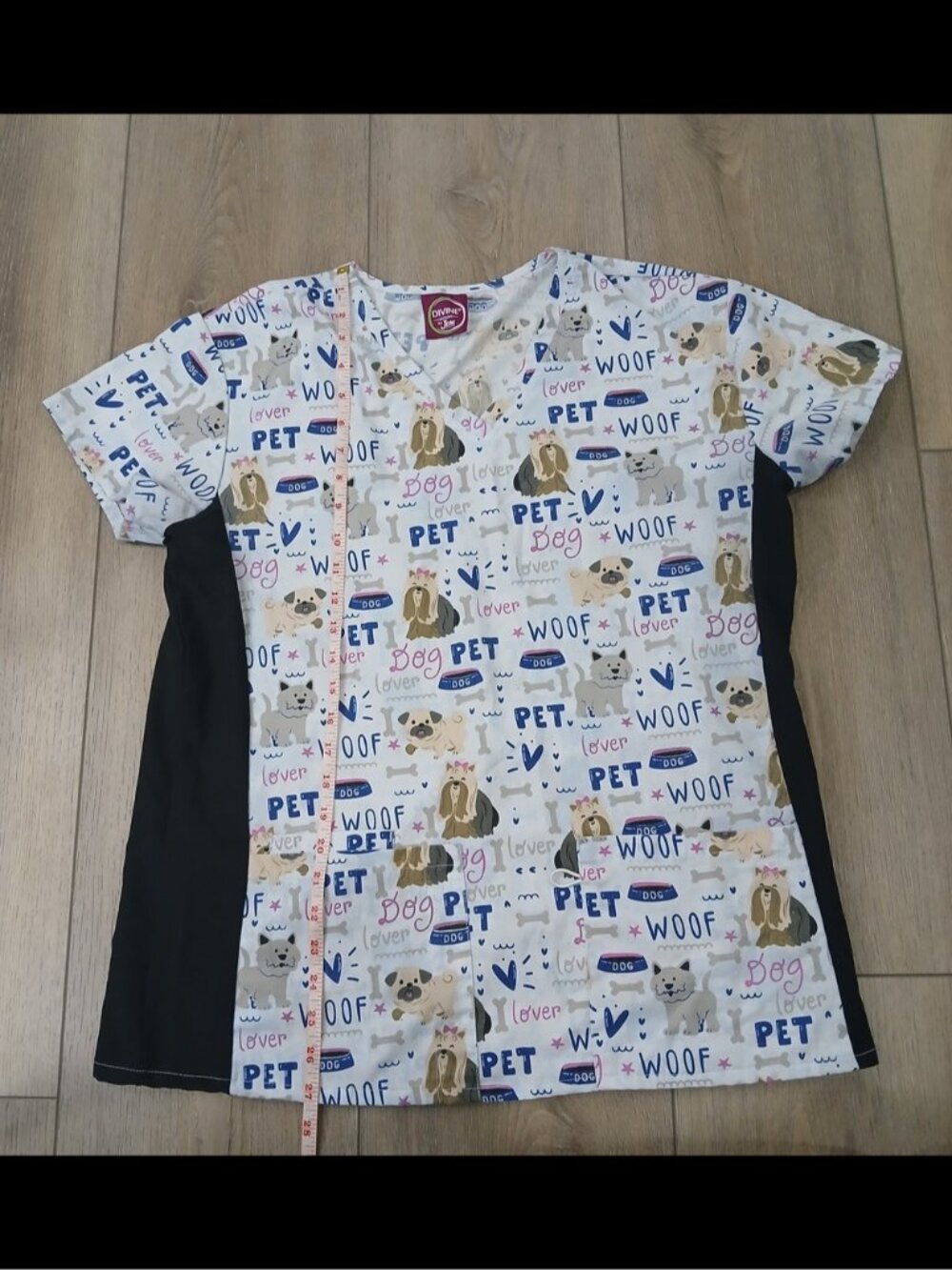 JDM Dog Print Scrub Top Medium Pet Lover V-Neck Nursing Vet Cute Woof Uniform - Picture 6 of 12